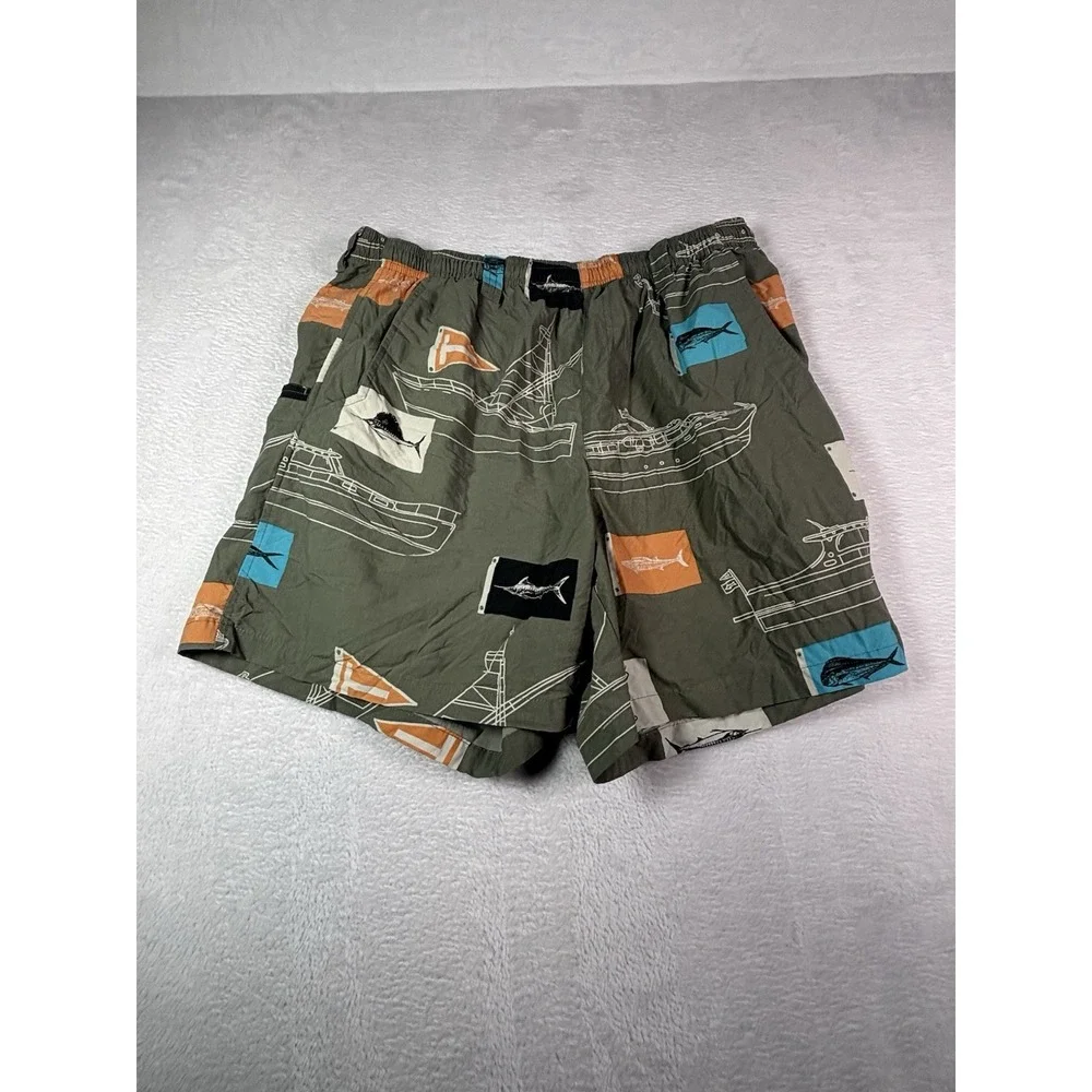 Columbia PFG Mens Shorts Medium Swimming Fishing Flags Martini Boat Print